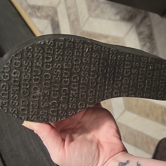 Guess Sandals - Picture 3 of 3